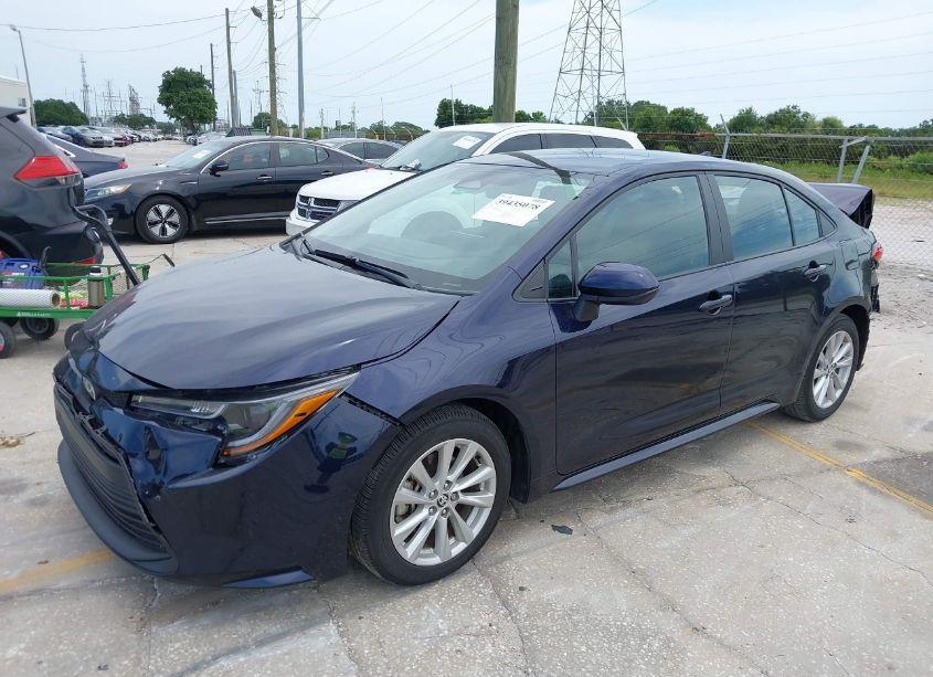 Photo 2 of 2023 Toyota Corolla LE (VIN 5YFB4MDE6PP008565)