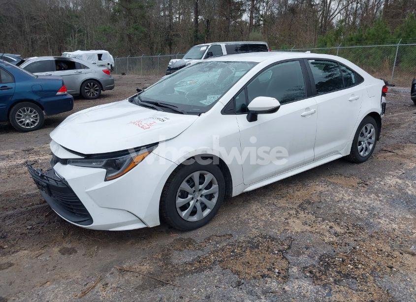 Photo 2 of 2023 Toyota Corolla LE (VIN 5YFB4MDE6PP012793)
