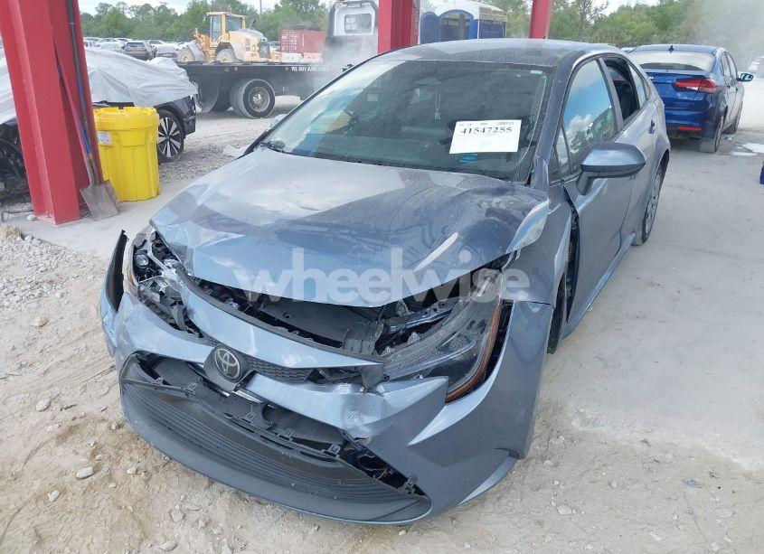 Photo 2 of 2023 Toyota Corolla LE (VIN 5YFB4MDE6PP015032)