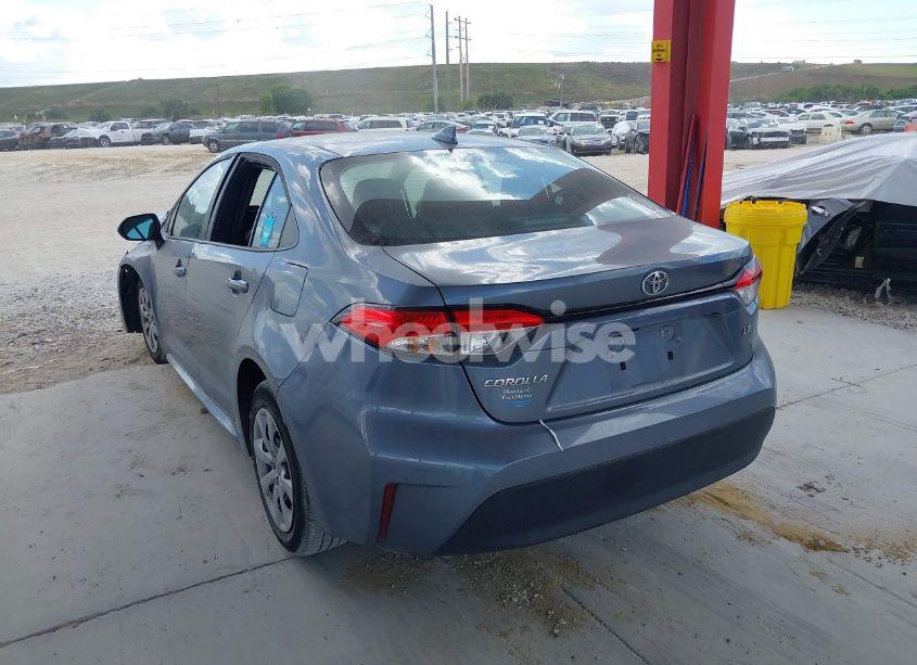 Photo 3 of 2023 Toyota Corolla LE (VIN 5YFB4MDE6PP015032)