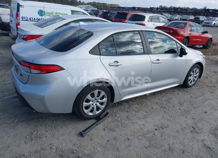 Photo 4 of 2023 Toyota Corolla LE (VIN 5YFB4MDE6PP021722)