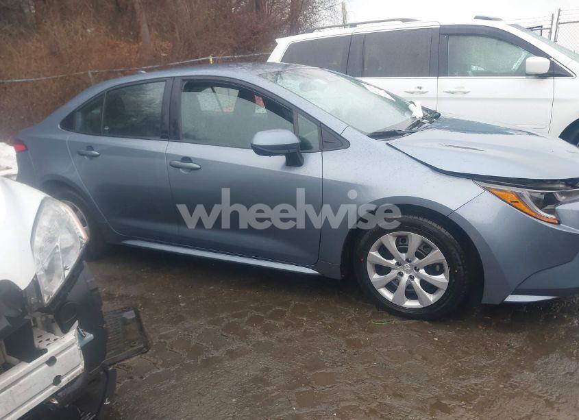 Photo 13 of 2023 Toyota Corolla LE (VIN 5YFB4MDE6PP024748)