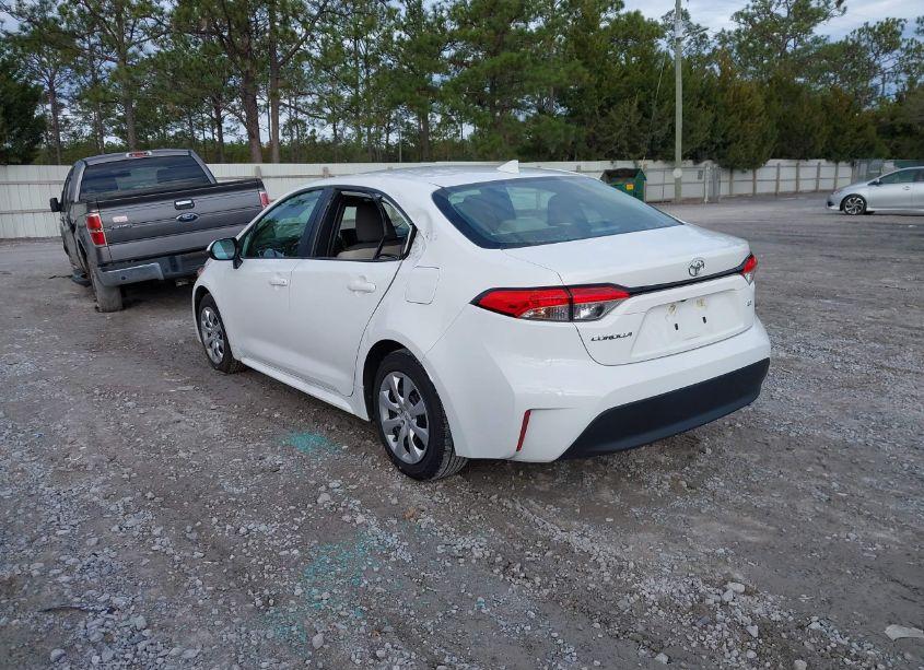 Photo 3 of 2023 Toyota Corolla LE (VIN 5YFB4MDE6PP045972)