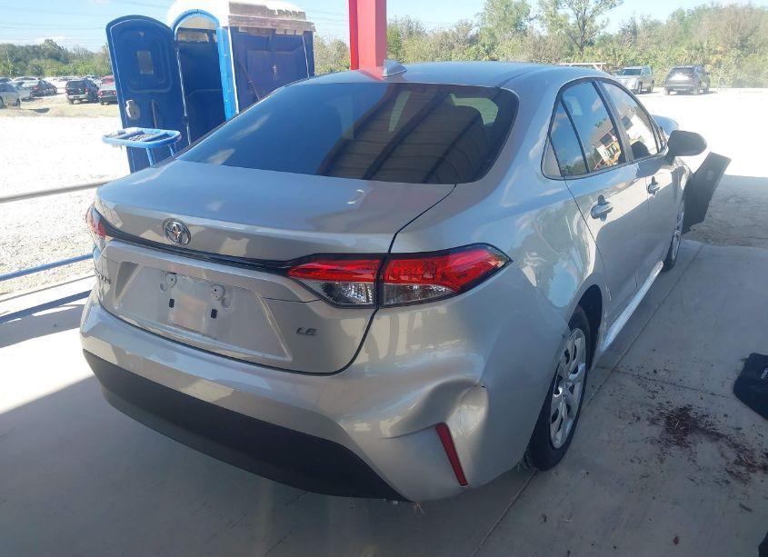 Photo 4 of 2023 Toyota Corolla LE (VIN 5YFB4MDE6PP047768)