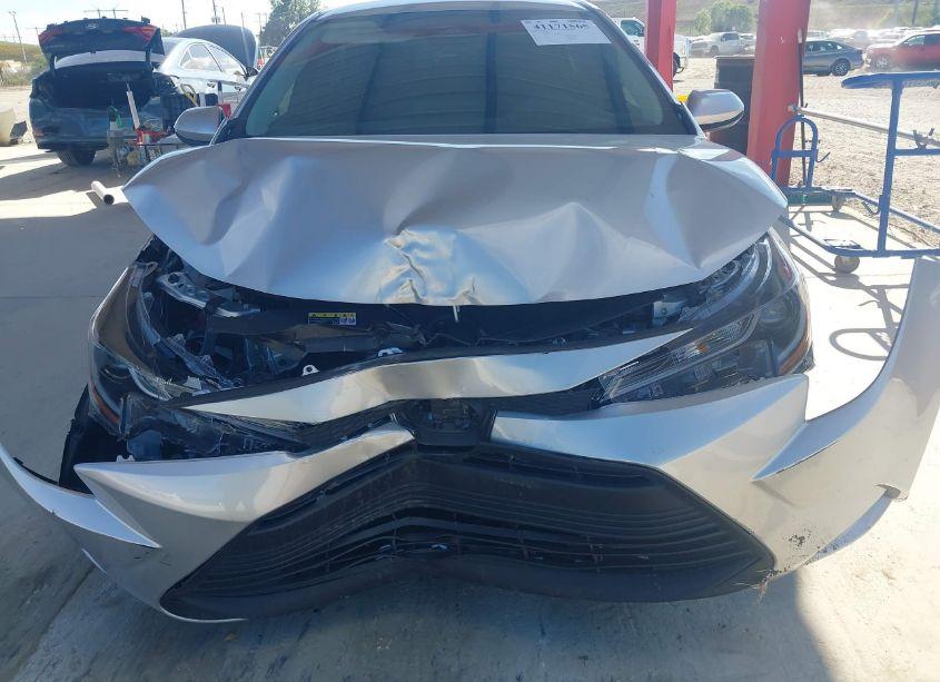 Photo 6 of 2023 Toyota Corolla LE (VIN 5YFB4MDE6PP047768)