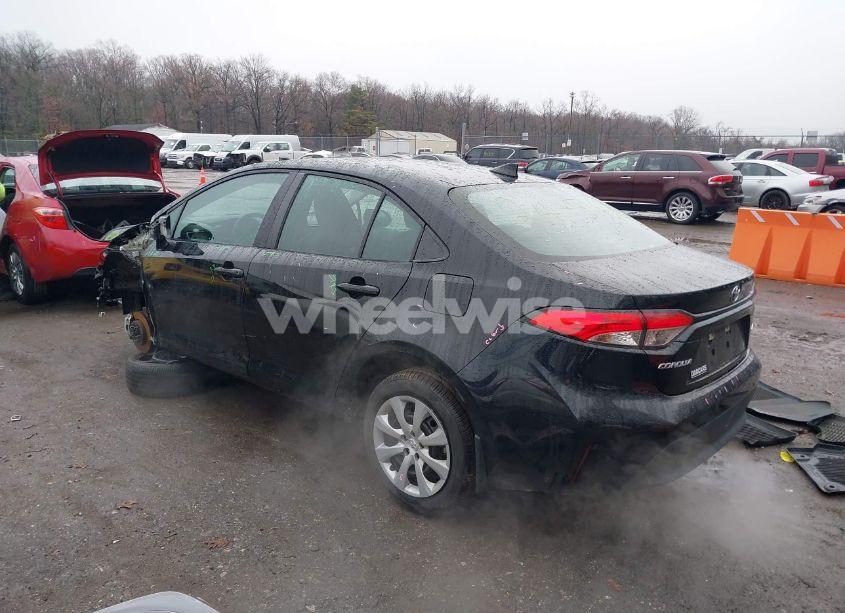 Photo 3 of 2023 Toyota Corolla LE (VIN 5YFB4MDE6PP064179)