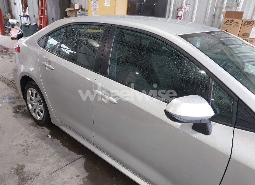 Photo 14 of 2023 Toyota Corolla LE (VIN 5YFB4MDE6PP067714)