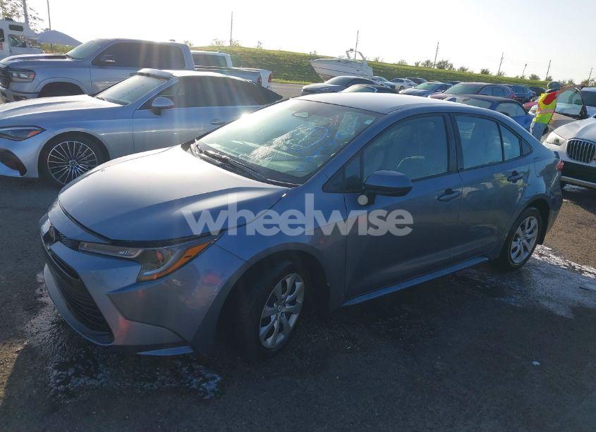 Photo 2 of 2023 Toyota Corolla LE (VIN 5YFB4MDE6PP072573)