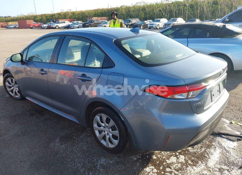 Photo 3 of 2023 Toyota Corolla LE (VIN 5YFB4MDE6PP072573)