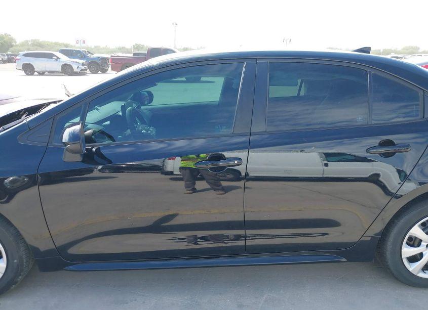 Photo 15 of 2024 Toyota Corolla LE (VIN 5YFB4MDE6RP082717)