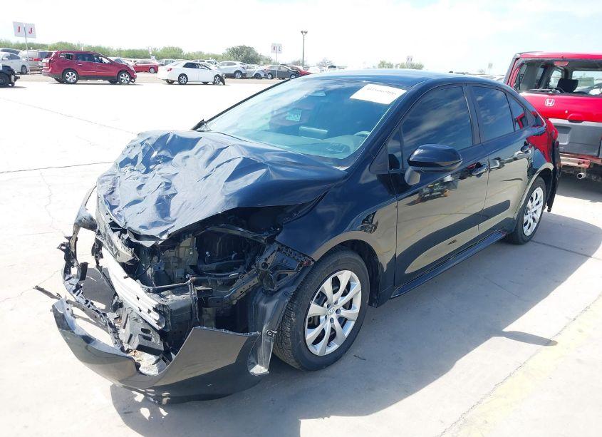 Photo 2 of 2024 Toyota Corolla LE (VIN 5YFB4MDE6RP082717)