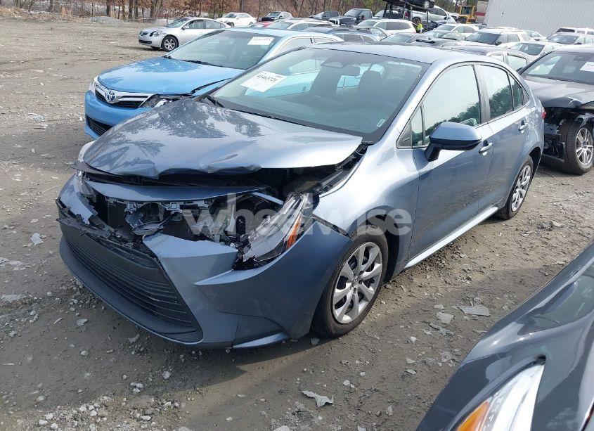 Photo 2 of 2024 Toyota Corolla LE (VIN 5YFB4MDE6RP091479)