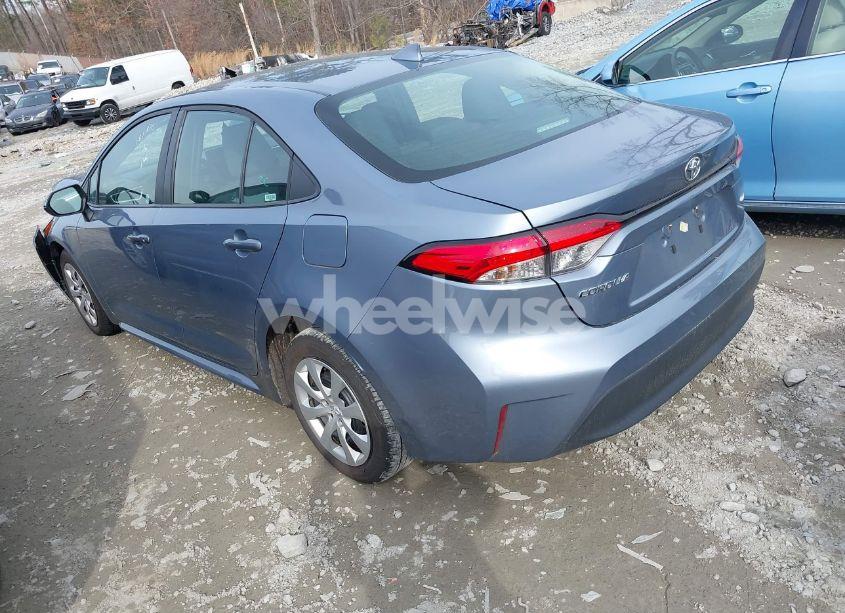 Photo 3 of 2024 Toyota Corolla LE (VIN 5YFB4MDE6RP091479)