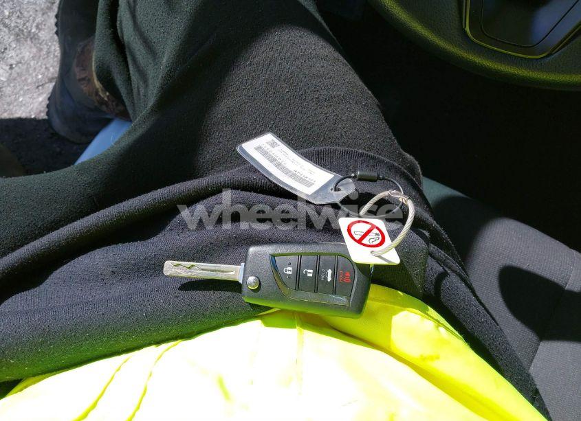 Photo 11 of 2024 Toyota Corolla LE (VIN 5YFB4MDE6RP098951)