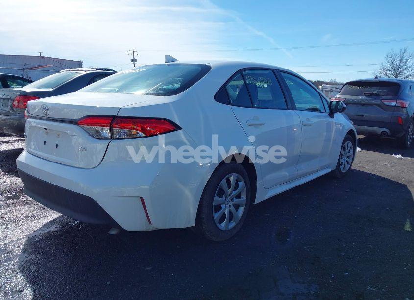 Photo 4 of 2024 Toyota Corolla LE (VIN 5YFB4MDE6RP098951)