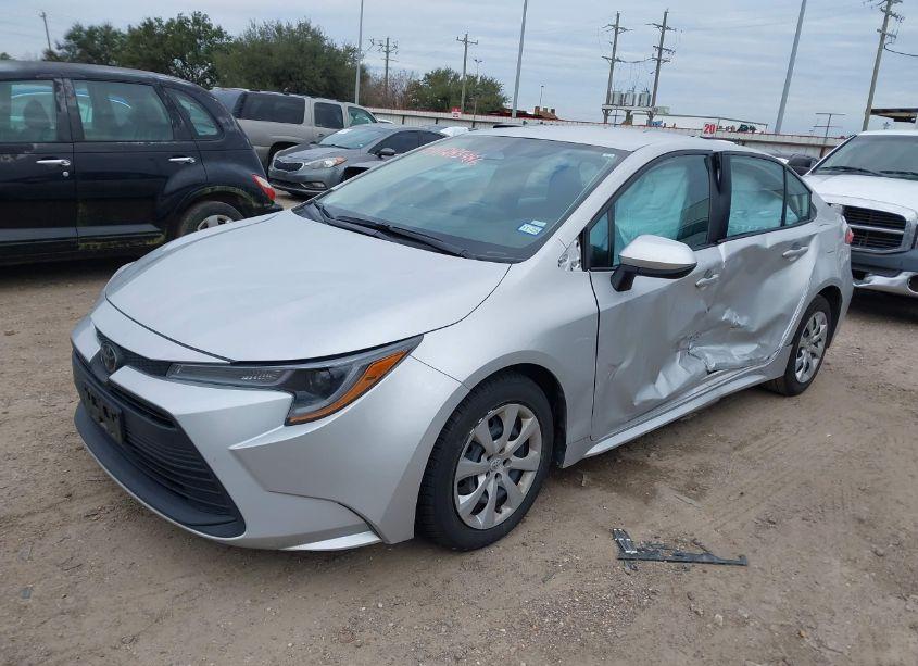 Photo 2 of 2024 Toyota Corolla LE (VIN 5YFB4MDE6RP112685)
