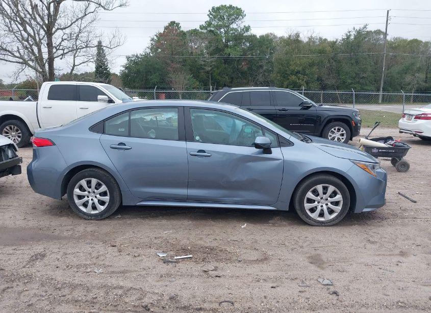 Photo 13 of 2024 Toyota Corolla LE (VIN 5YFB4MDE6RP117000)