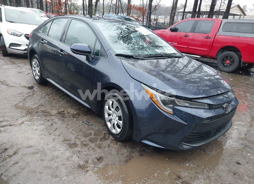 2024 Toyota Corolla LE (VIN 5YFB4MDE6RP121838) main photo