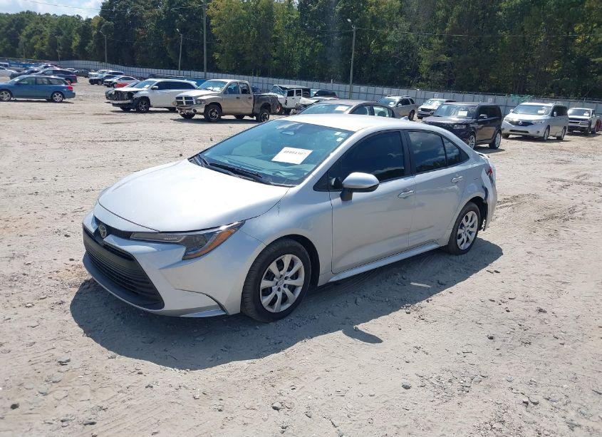 Photo 2 of 2024 Toyota Corolla LE (VIN 5YFB4MDE6RP126585)