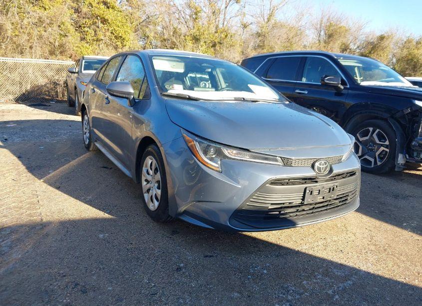 2024 Toyota Corolla LE (VIN 5YFB4MDE6RP130636) main photo