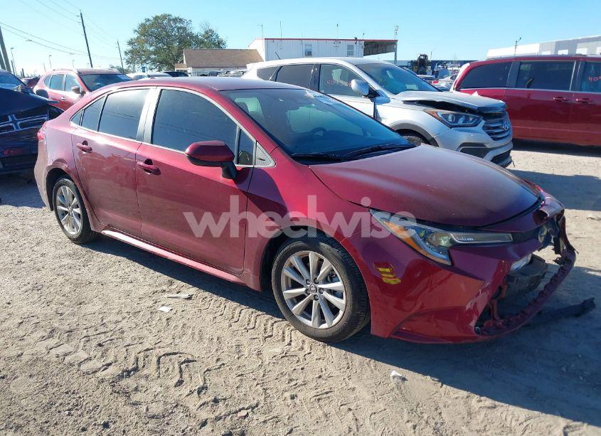 2024 Toyota Corolla LE (VIN 5YFB4MDE6RP140261) main photo
