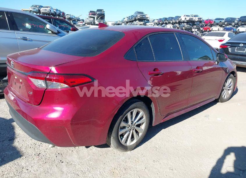 Photo 4 of 2024 Toyota Corolla LE (VIN 5YFB4MDE6RP140261)