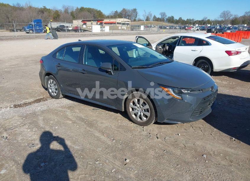 2024 Toyota Corolla LE (VIN 5YFB4MDE6RP143399) main photo