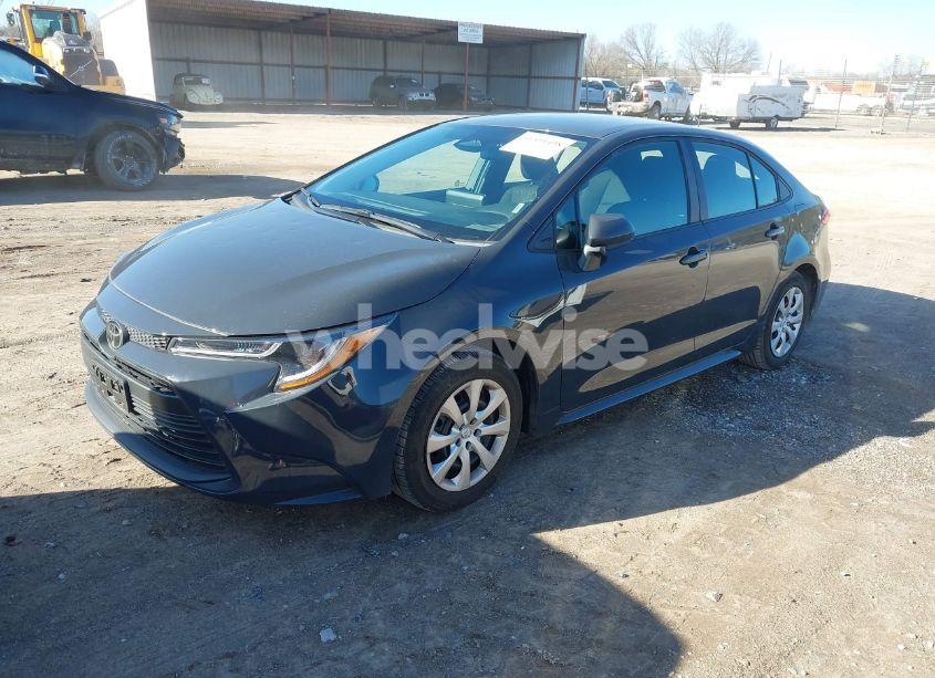 Photo 2 of 2024 Toyota Corolla LE (VIN 5YFB4MDE6RP143399)