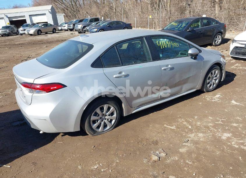 Photo 4 of 2024 Toyota Corolla LE (VIN 5YFB4MDE6RP147226)