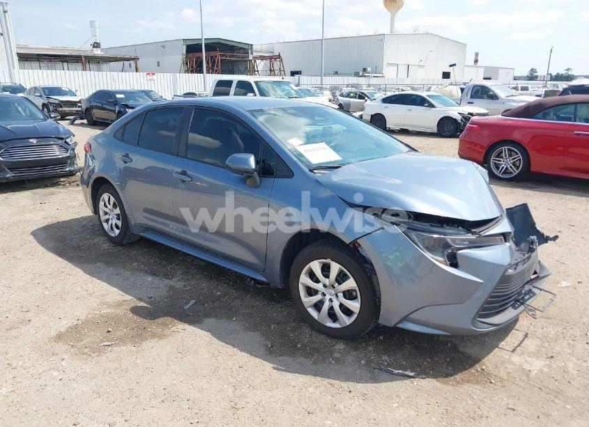 2024 Toyota Corolla LE (VIN 5YFB4MDE6RP151325) main photo