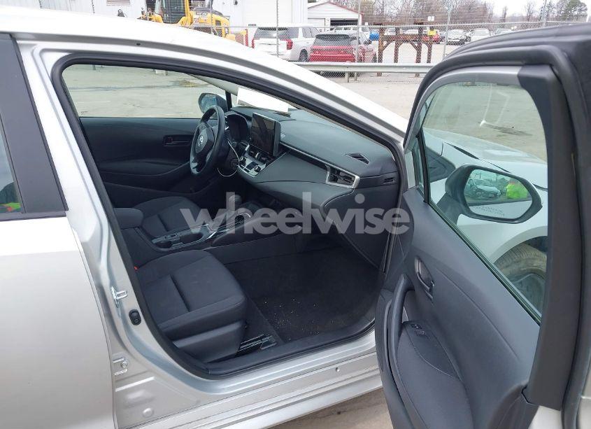 Photo 5 of 2024 Toyota Corolla LE (VIN 5YFB4MDE6RP165600)