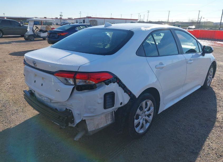 Photo 4 of 2024 Toyota Corolla LE (VIN 5YFB4MDE6RP191677)