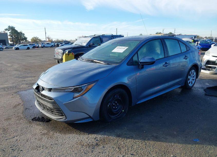 Photo 2 of 2024 Toyota Corolla LE (VIN 5YFB4MDE6RP209790)