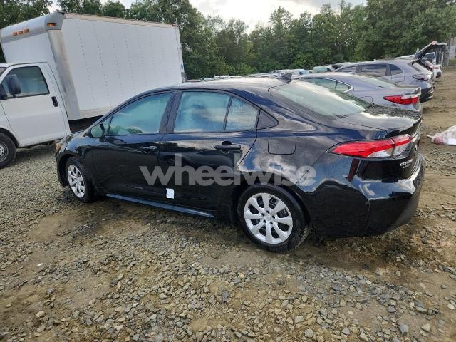 2024 TOYOTA COROLLA LE (VIN 5YFB4MDE6RP216027) main photo