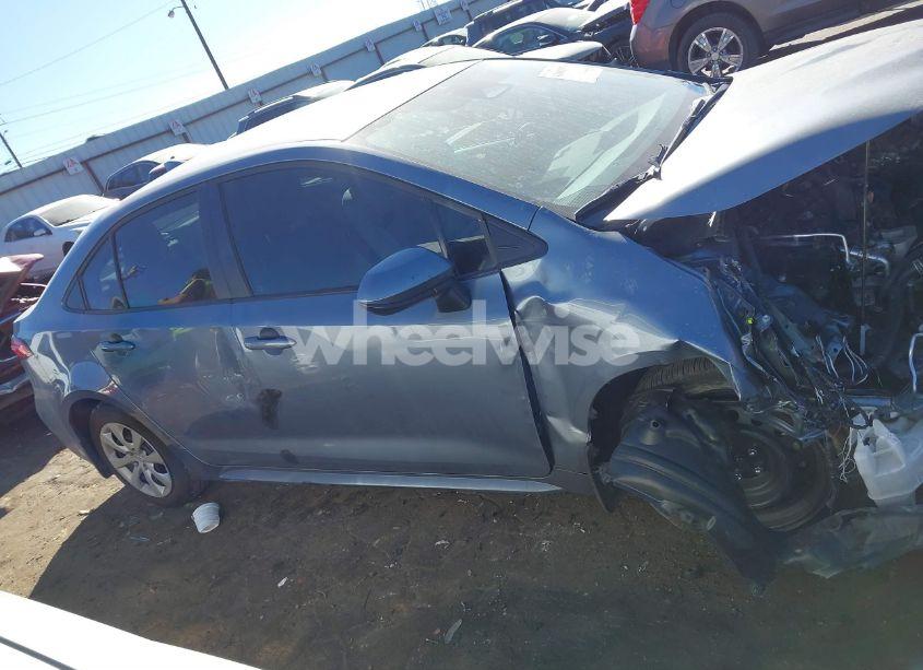 Photo 13 of 2024 Toyota Corolla LE (VIN 5YFB4MDE6RP216593)