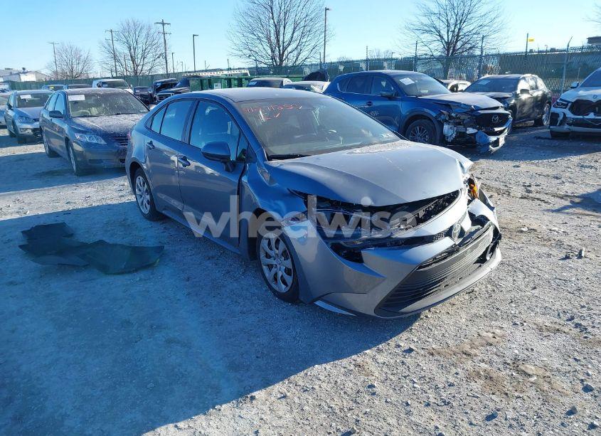 2024 Toyota Corolla LE (VIN 5YFB4MDE6RP222345) main photo