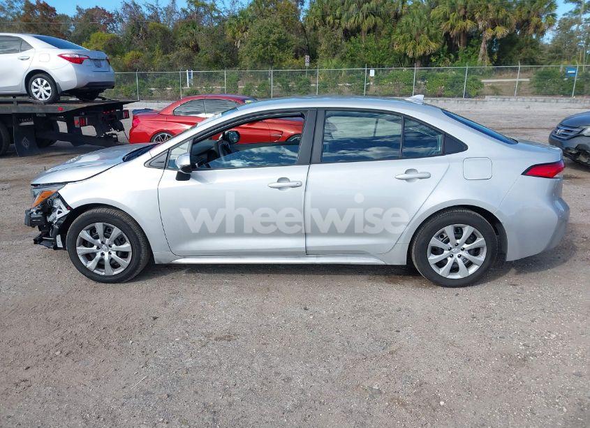 Photo 14 of 2024 Toyota Corolla LE (VIN 5YFB4MDE6RP227156)