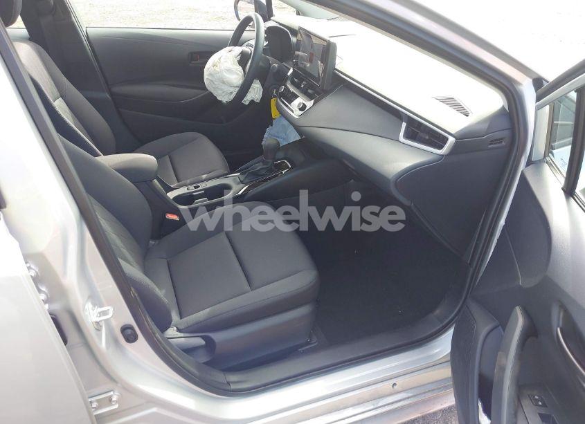 Photo 5 of 2024 Toyota Corolla LE (VIN 5YFB4MDE6RP227156)