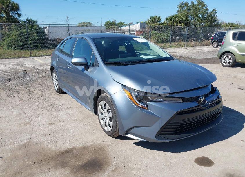 2025 Toyota Corolla LE (VIN 5YFB4MDE6SP229558) main photo