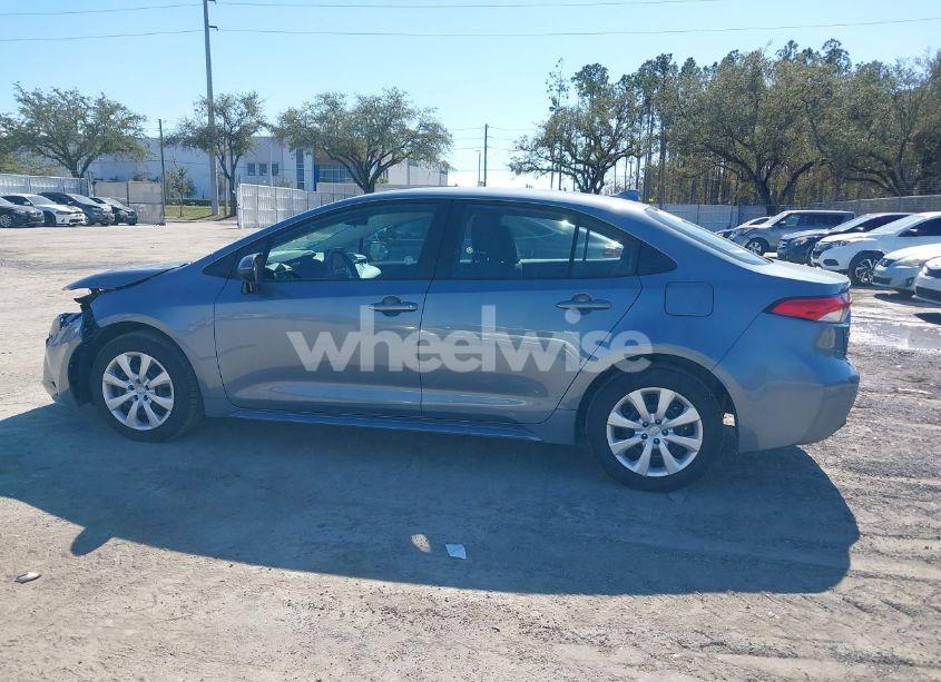 Photo 14 of 2025 Toyota Corolla LE (VIN 5YFB4MDE6SP229558)