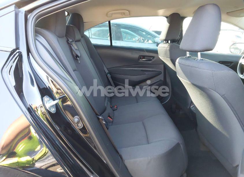 Photo 8 of 2025 Toyota Corolla LE (VIN 5YFB4MDE6SP235537)