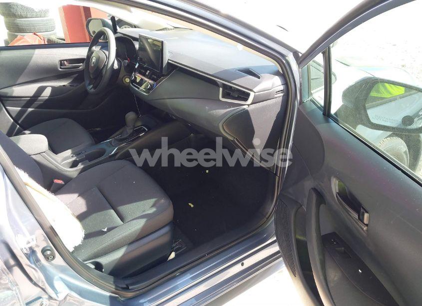 Photo 5 of 2025 Toyota Corolla LE (VIN 5YFB4MDE6SP253441)