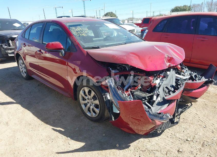 2025 Toyota Corolla LE (VIN 5YFB4MDE6SP256548) main photo