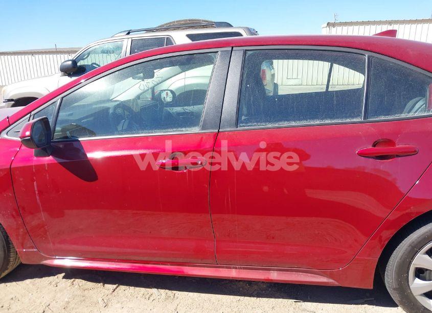 Photo 13 of 2025 Toyota Corolla LE (VIN 5YFB4MDE6SP256548)