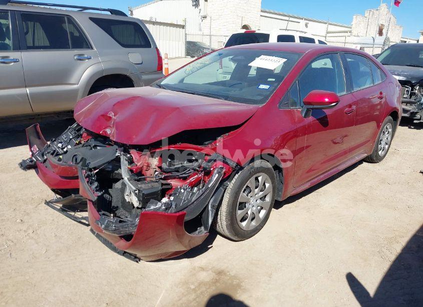 Photo 2 of 2025 Toyota Corolla LE (VIN 5YFB4MDE6SP256548)