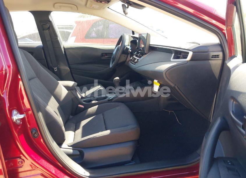 Photo 5 of 2025 Toyota Corolla LE (VIN 5YFB4MDE6SP256548)