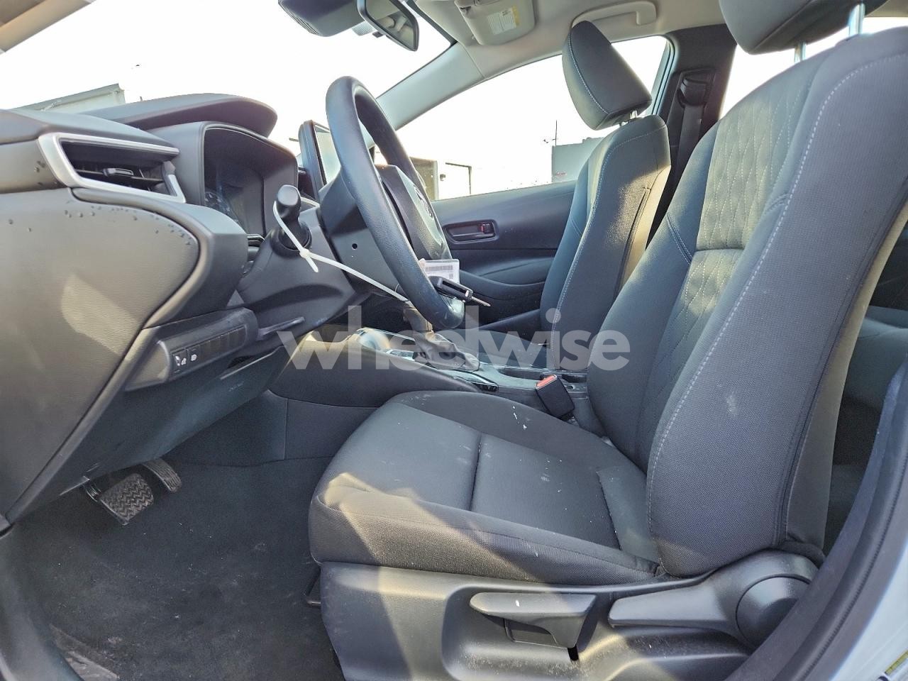 Photo 7 of 2025 TOYOTA COROLLA LE (VIN 5YFB4MDE6SP258994)