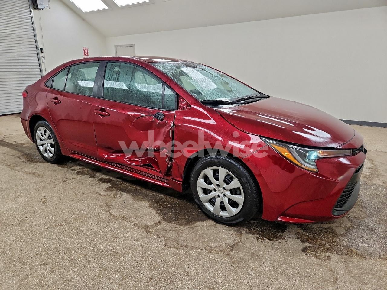 Photo 4 of 2025 TOYOTA COROLLA LE (VIN 5YFB4MDE6SP266321)