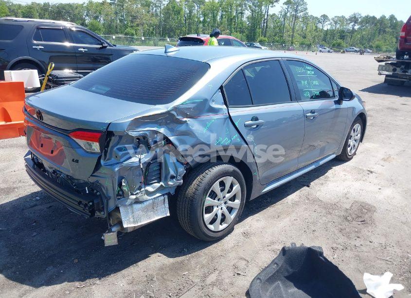 Photo 4 of 2025 Toyota Corolla LE (VIN 5YFB4MDE6SP272295)