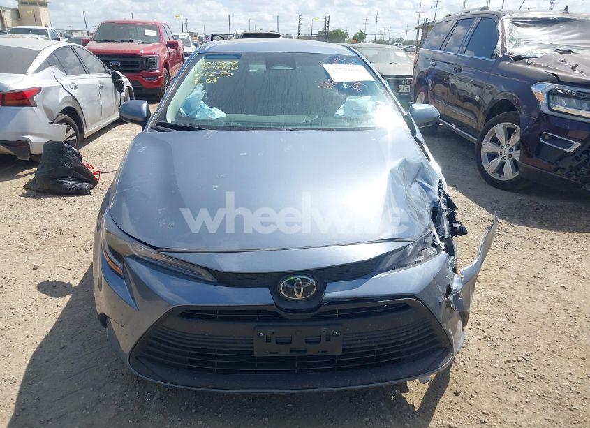Photo 12 of 2025 Toyota Corolla LE (VIN 5YFB4MDE6SP298962)